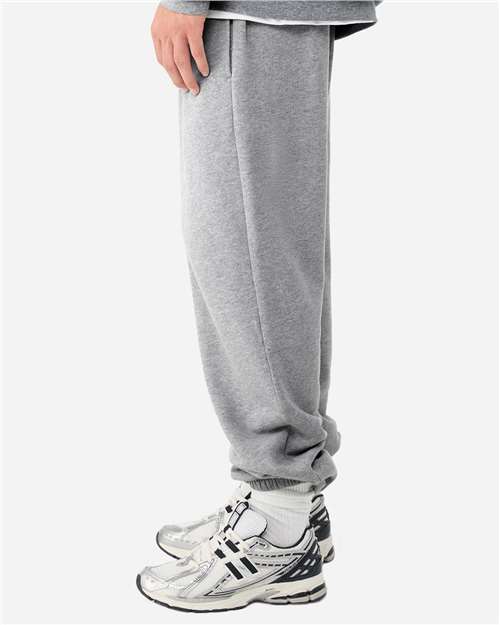 Unisex Sponge Fleece Sweatpants – On Model – Side
