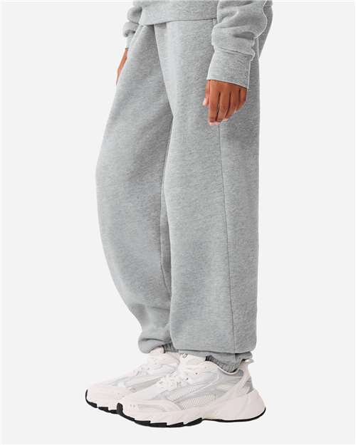 Youth Sponge Fleece Sweatpants – On Model – Side