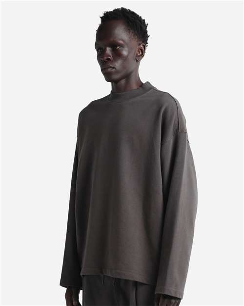 Unisex Garment-Dyed Terry Long Sleeve Tee – On Model – Side