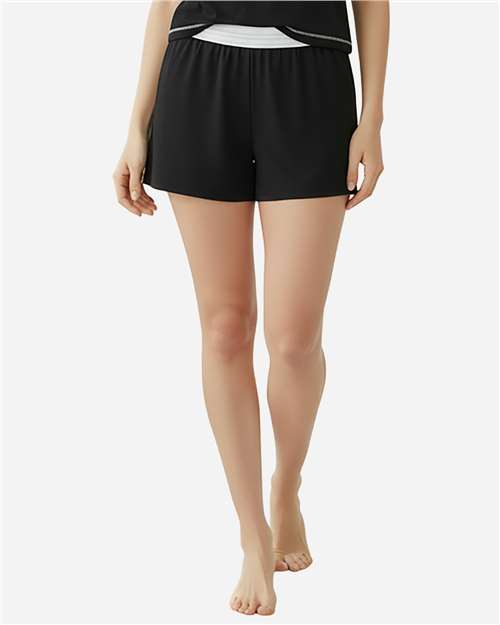 Women's Essential Spirit Shorts – On Model