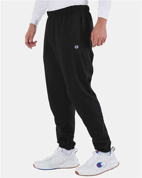 Unsiex Reverse Weave® Sweatpants – On Model – Side
