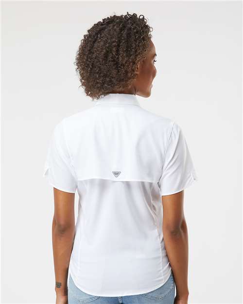 Women's PFG Tamiami™ II Short Sleeve Shirt – On Model – Back