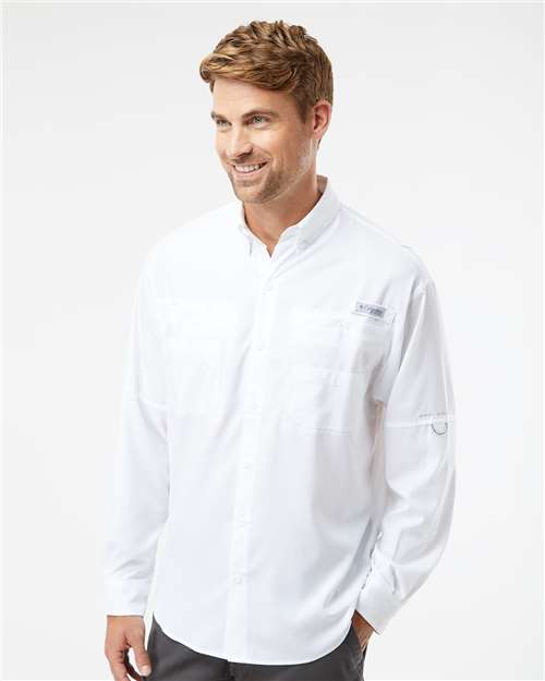 Men's PFG Tamiami™ II Fishing Shirt – On Model – Side