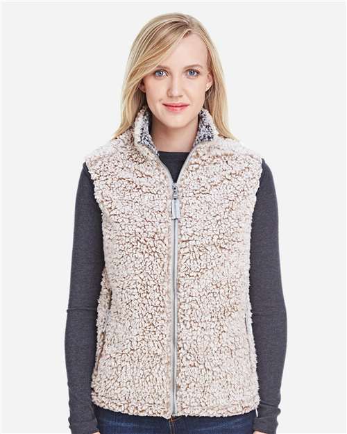 Women’s Epic Sherpa Full-Zip Vest – On Model