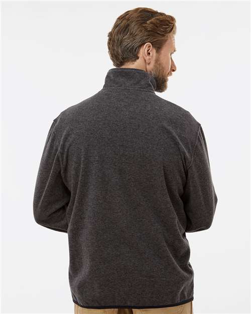 Men's Denali Mountain Fleece Pullover – On Model – Back