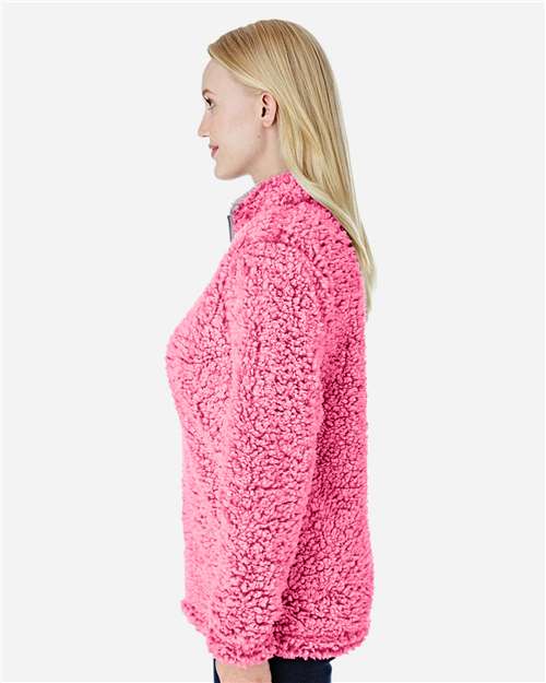 Women’s Epic Sherpa Quarter-Zip Pullover – On Model – Side