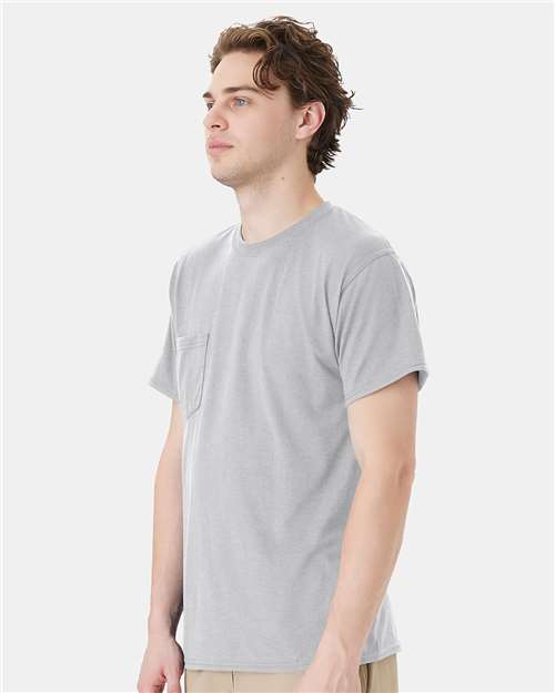 Unisex Workwear Pocket T-Shirt – On Model – Side
