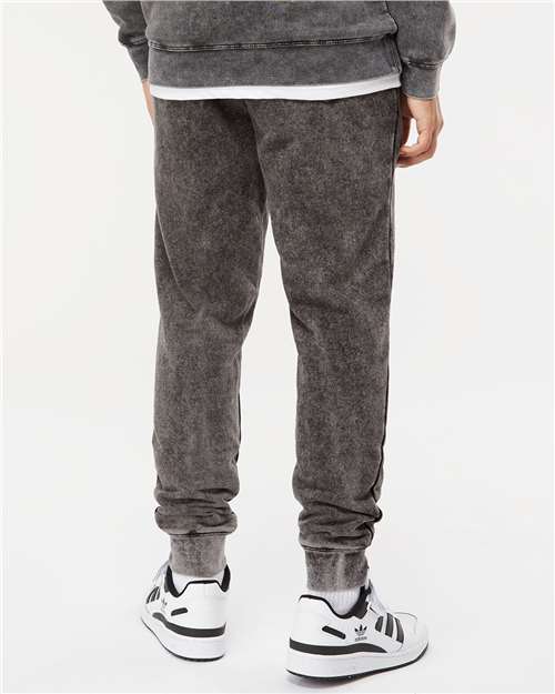 Unisex Mineral Wash Fleece Sweatpants – On Model – Back