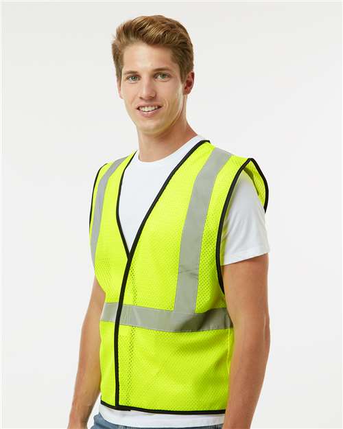 Unisex Hook-and-Loop Mesh Vest – On Model – Side