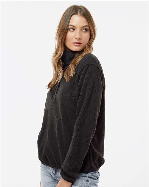 Women's Cypress Sherpa Mountain Fleece – On Model – Side