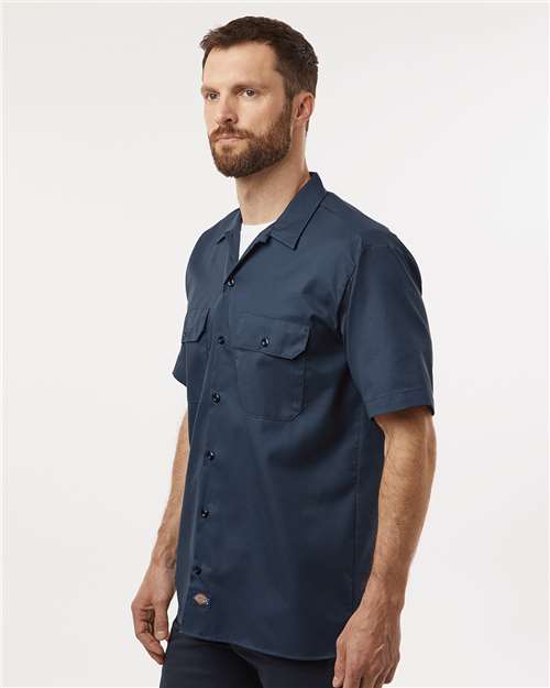 Men's Tall Short Sleeve Work Shirt – On Model – Side